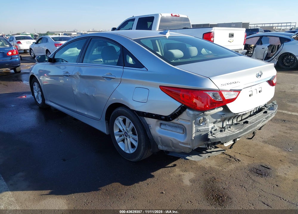 2014 HYUNDAI SONATA VIN: 5NPEB4ACXEH847568