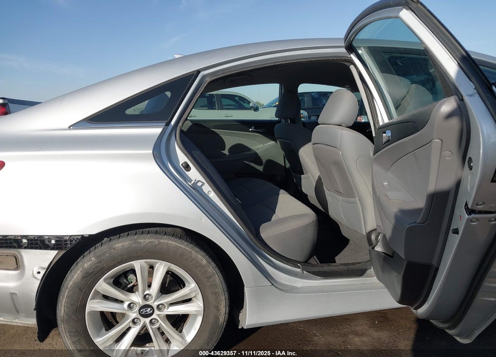 2014 HYUNDAI SONATA VIN: 5NPEB4ACXEH847568