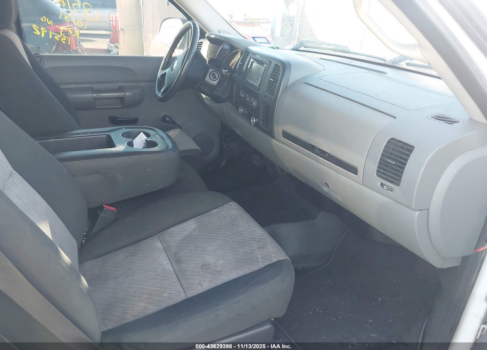 2009 CHEVROLET SILVERADO 1500 WORK TRUCK VIN: 1GCEC19J89E135192