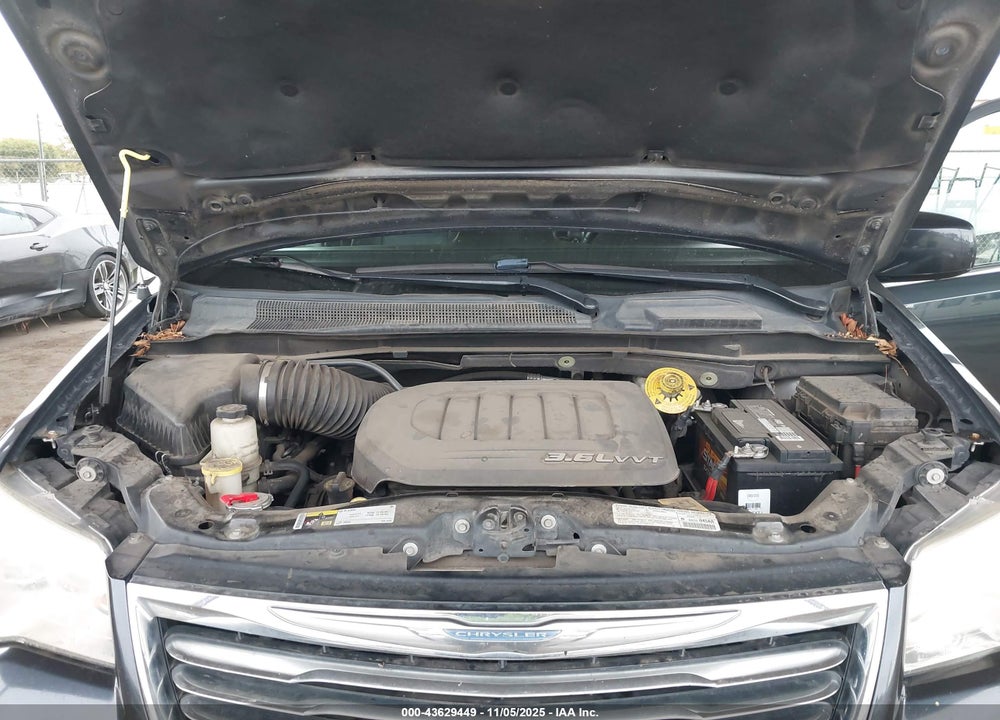 2013 CHRYSLER TOWN & COUNTRY TOURING VIN: 2C4RC1BG7DR744785