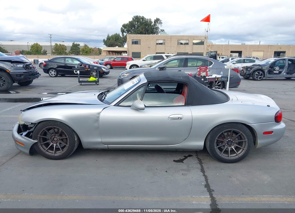 1999 MAZDA MX-5 MIATA LEATHER PKG/POPULAR EQUIPMENT PKG/SPORTS PKG/TOURING PKG VIN: JM1NB3534X0131320