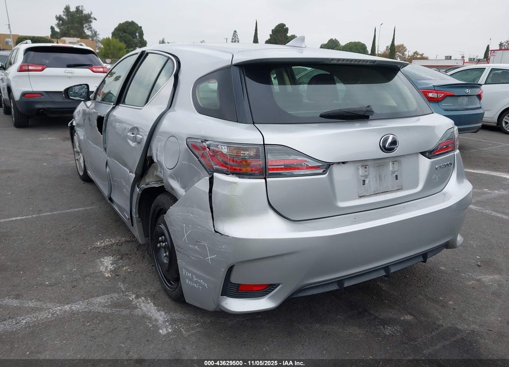 2014 LEXUS CT 200H VIN: JTHKD5BH8E2180514