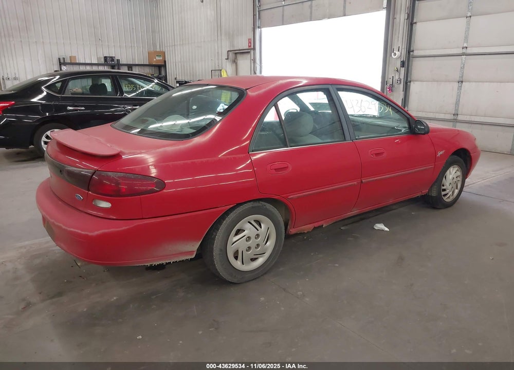1997 FORD ESCORT LX VIN: 1FALP13P8VW267002