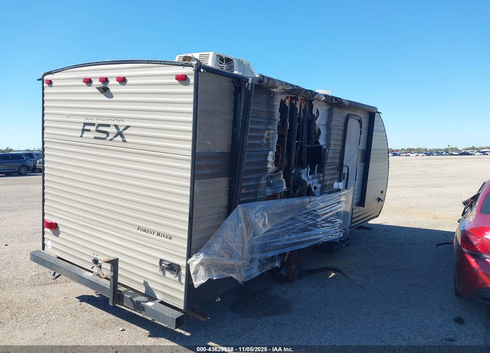 2019 FOREST RIVER WILDWOOD VIN: 4X4TWDT12KY093271