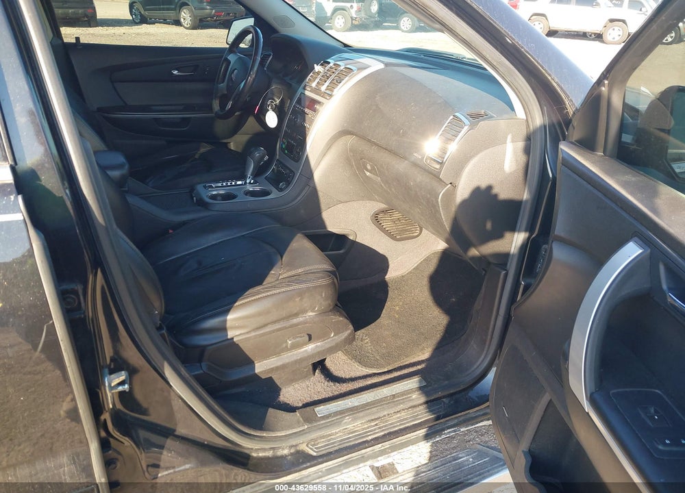 2010 GMC ACADIA SLT-1 VIN: 1GKLRMED9AJ170511