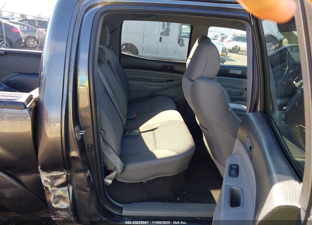 2013 TOYOTA TACOMA VIN: 5TFLU4ENXDX053637