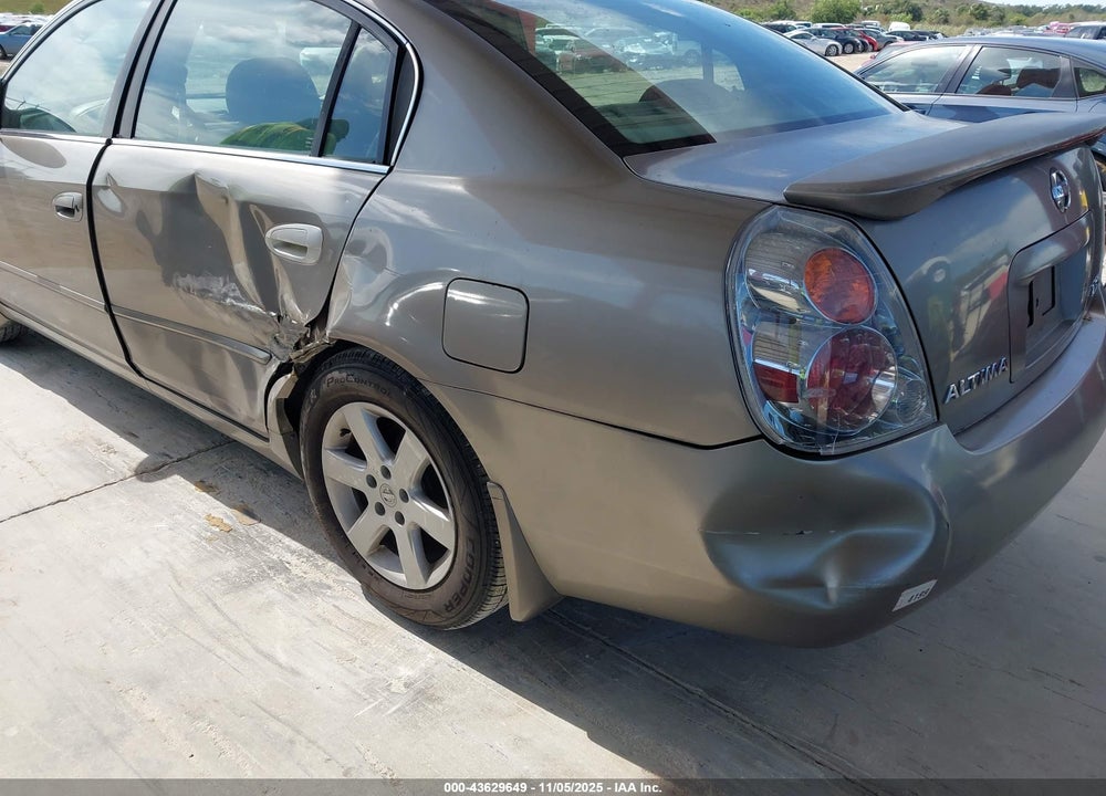 2004 NISSAN ALTIMA 2.5 S VIN: 1N4AL11DX4C133183