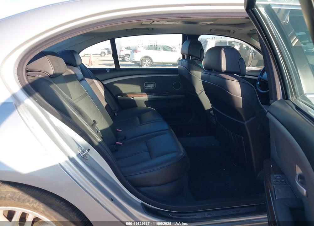 2005 BMW 745LI VIN: WBAGN63555DS60269