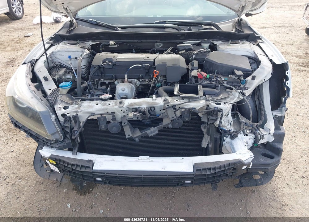 2013 HONDA ACCORD LX VIN: 1HGCR2F35DA113802