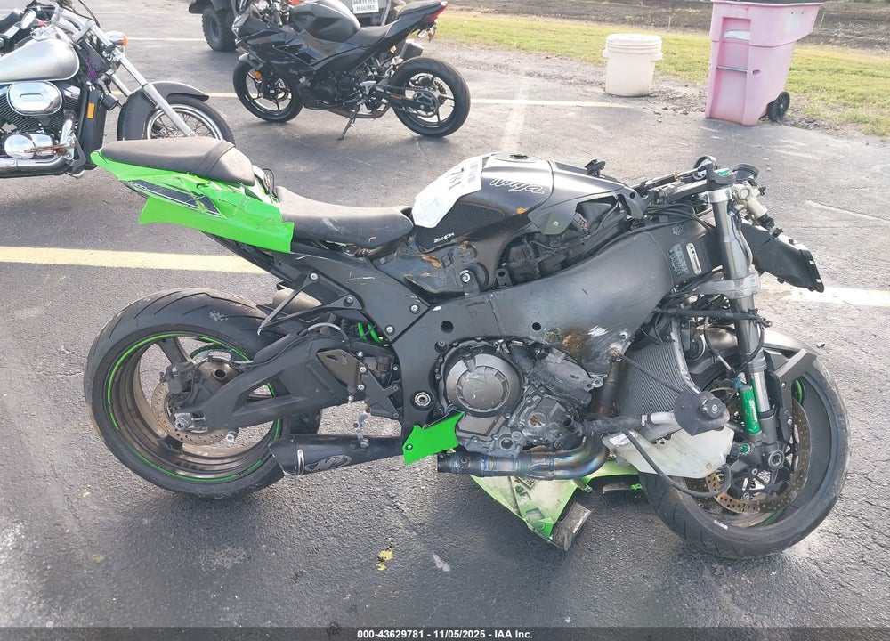 2016 KAWASAKI ZX1000 R VIN: JKAZXCR14GA000078