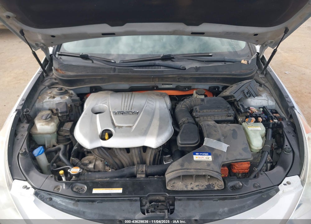 2011 HYUNDAI SONATA HYBRID VIN: KMHEC4A42BA003450