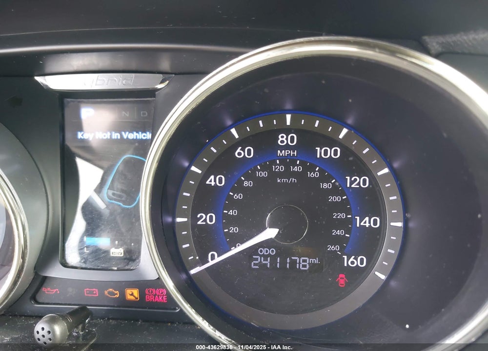2011 HYUNDAI SONATA HYBRID VIN: KMHEC4A42BA003450