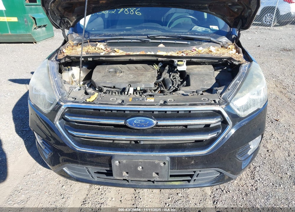 2017 FORD ESCAPE VIN: 1FMCU9GD4HUC73859