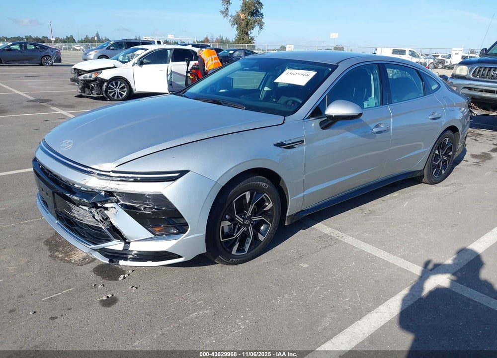 2024 HYUNDAI SONATA VIN: KMHL64JAXRA408356