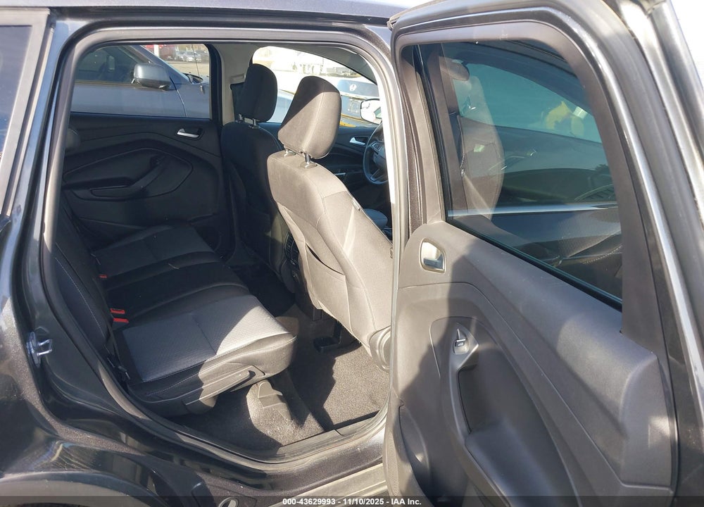 2019 FORD ESCAPE SE VIN: 1FMCU0GDXKUB64423