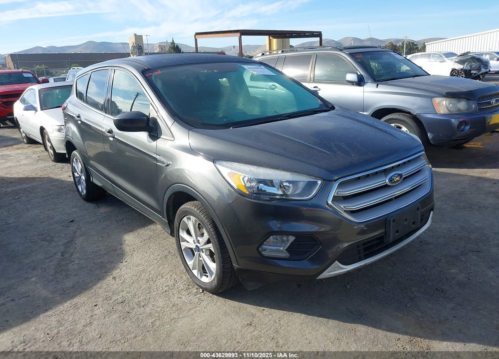 2019 FORD ESCAPE SE VIN: 1FMCU0GDXKUB64423
