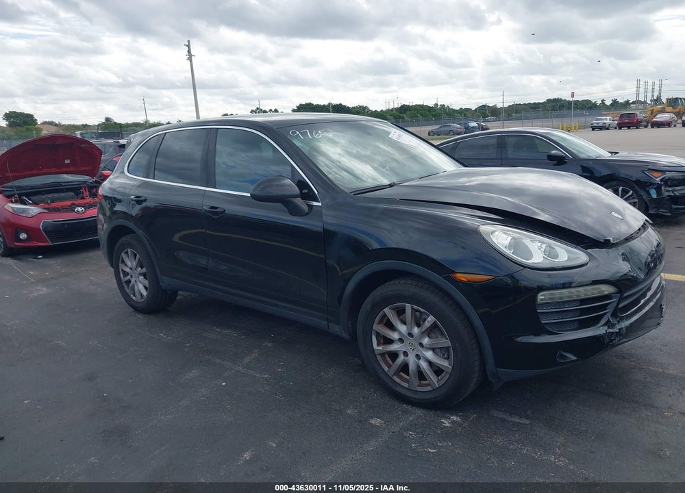 2011 PORSCHE CAYENNE VIN: WP1AA2A24BLA09765