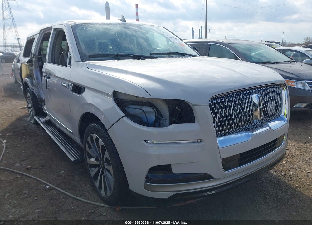 2024 LINCOLN NAVIGATOR RESERVE L VIN: 5LMJJ3LG7REL14880