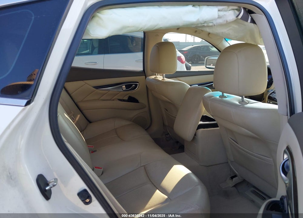 2011 INFINITI M37 VIN: JN1BY1AP2BM321233