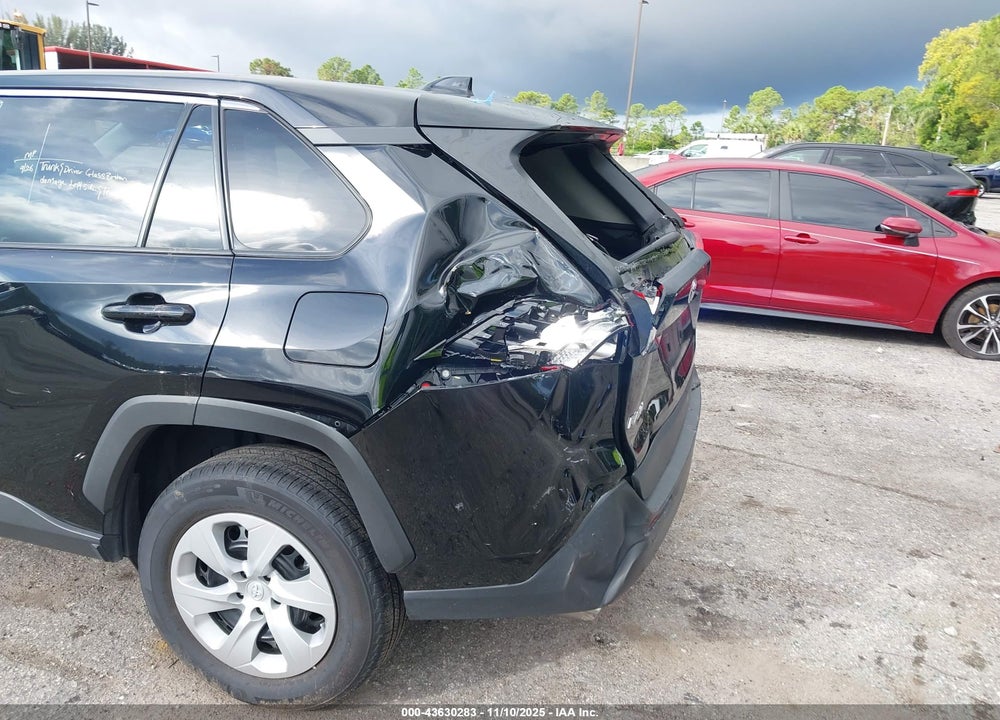 2024 TOYOTA RAV4 VIN: 2T3F1RFV9RW450558