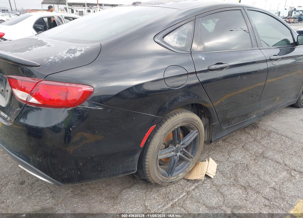 2015 CHRYSLER 200 S VIN: 1C3CCCBB2FN564267