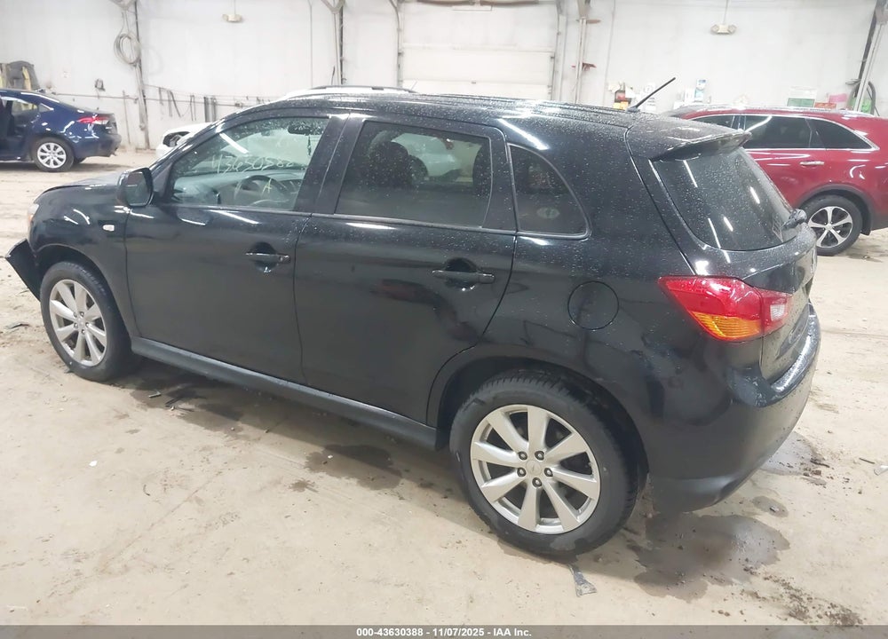 2015 MITSUBISHI OUTLANDER SPORT ES VIN: 4A4AR3AUXFE007832