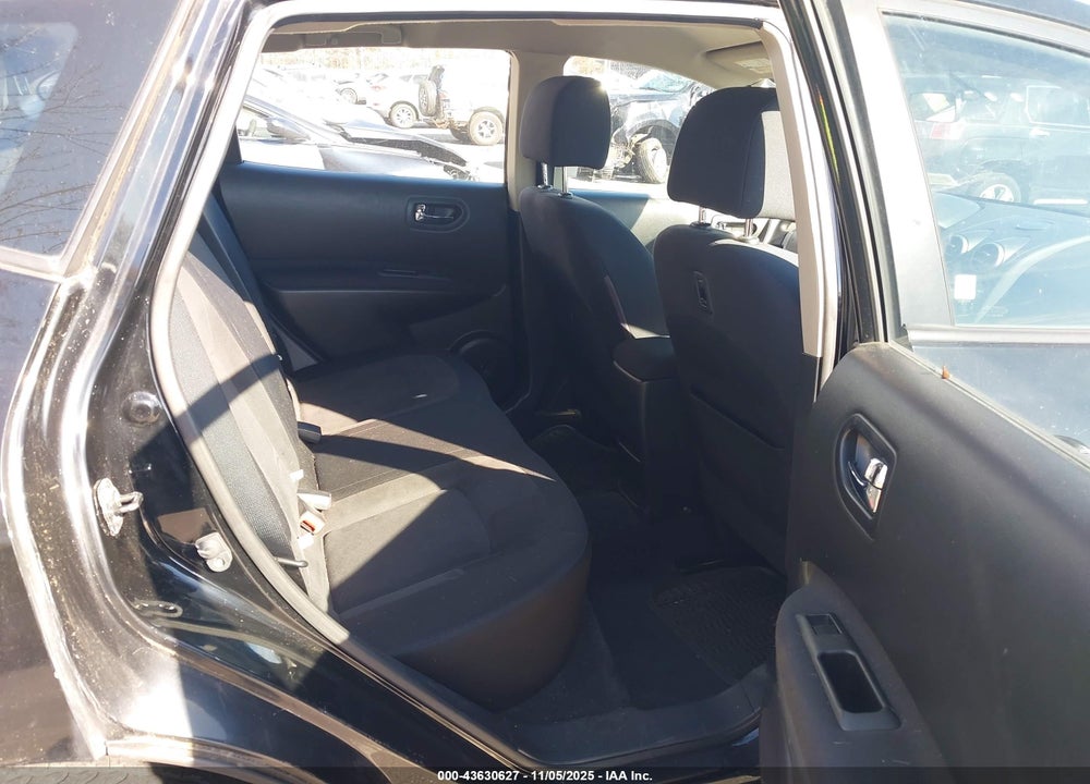 2010 NISSAN ROGUE S VIN: JN8AS5MV7AW602947