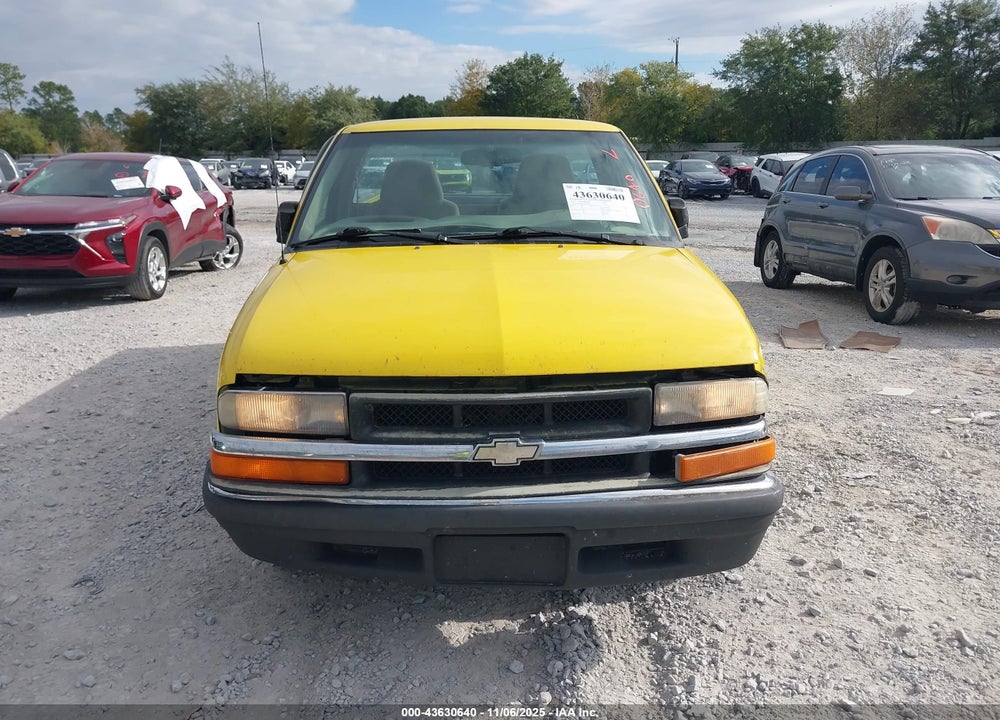2000 CHEVROLET S-10 LS VIN: 1GCCS14W8YK199763