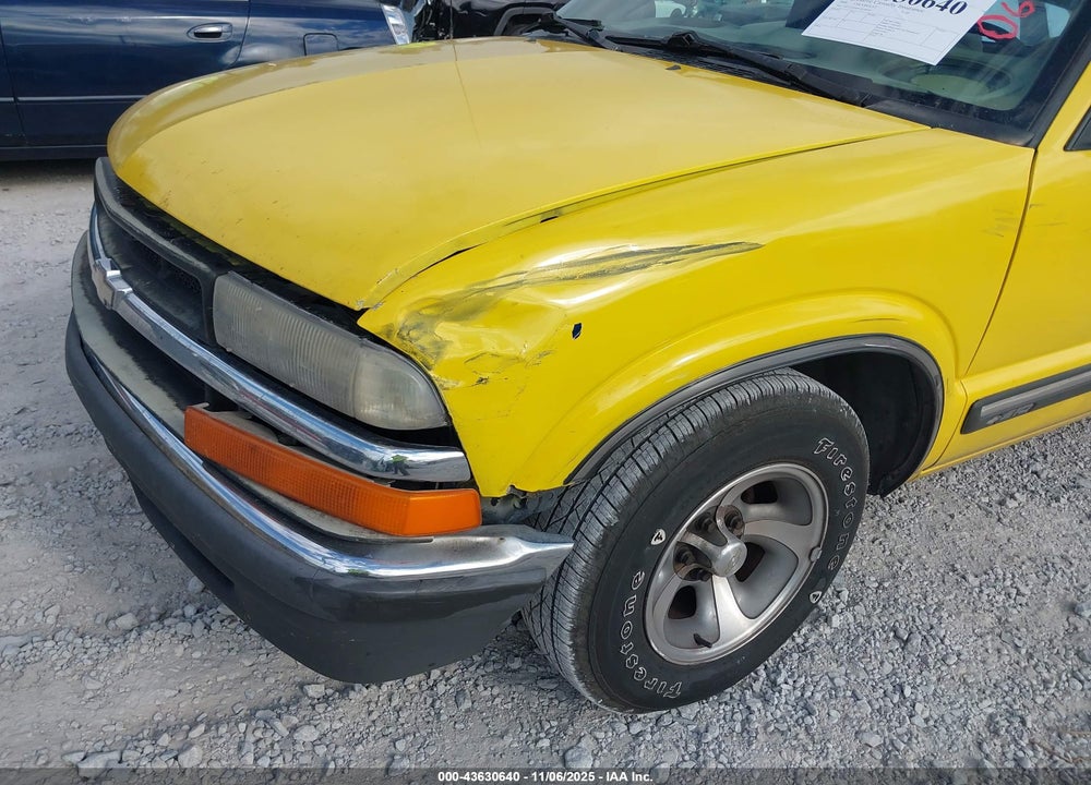 2000 CHEVROLET S-10 LS VIN: 1GCCS14W8YK199763