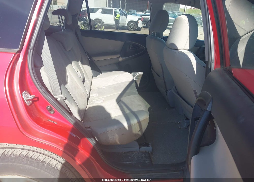 2011 TOYOTA RAV4 VIN: 2T3BF4DV6BW123952
