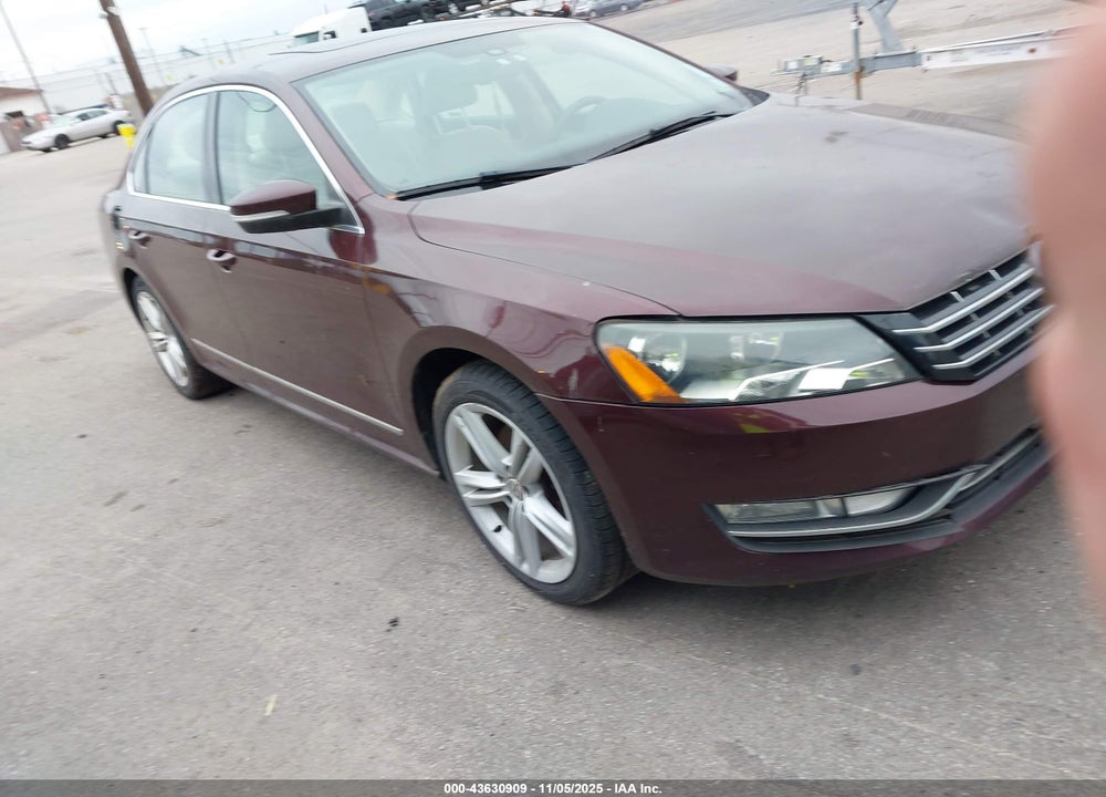 2014 VOLKSWAGEN PASSAT VIN: 1VWCN7A31EC100904