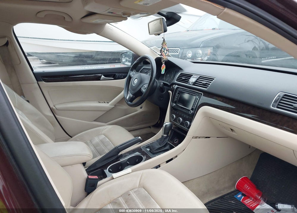 2014 VOLKSWAGEN PASSAT VIN: 1VWCN7A31EC100904