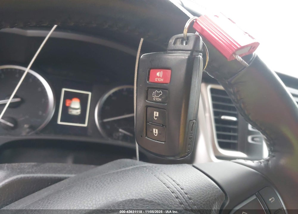 2017 TOYOTA HIGHLANDER XLE VIN: 5TDJZRFH7HS450846