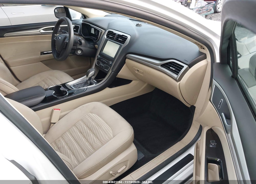2016 FORD FUSION SE VIN: 3FA6P0H77GR196364