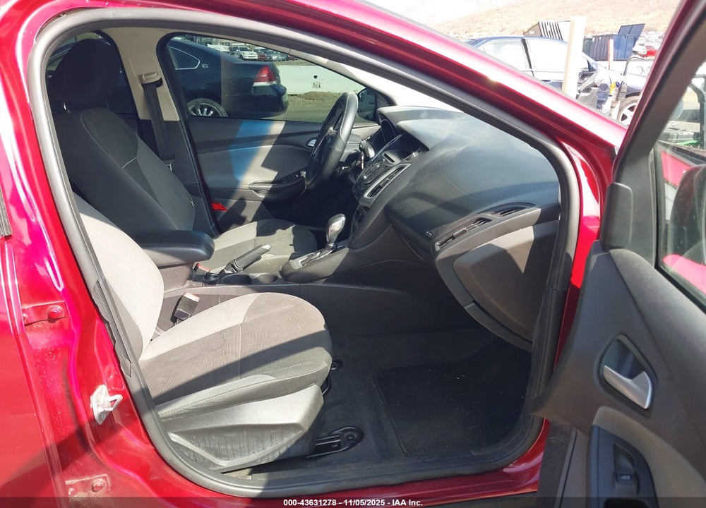 2013 FORD FOCUS VIN: 1FADP3K25DL374417
