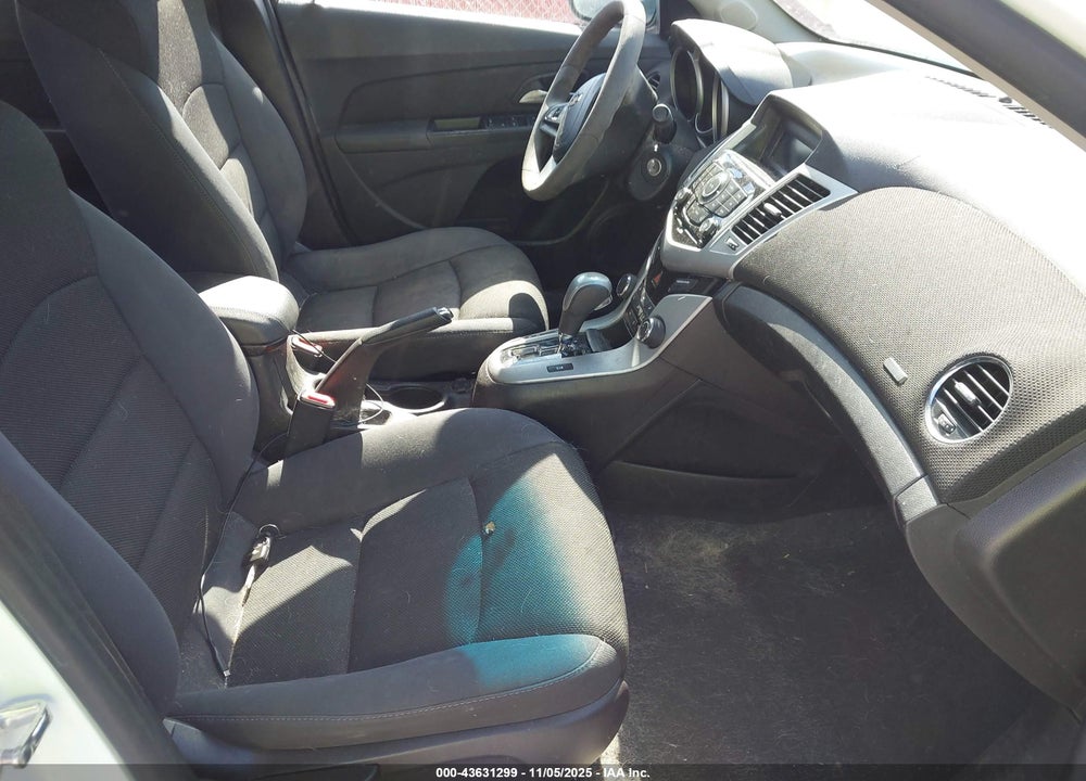 2016 CHEVROLET CRUZE LIMITED 1LT AUTO VIN: 1G1PE5SB3G7106478