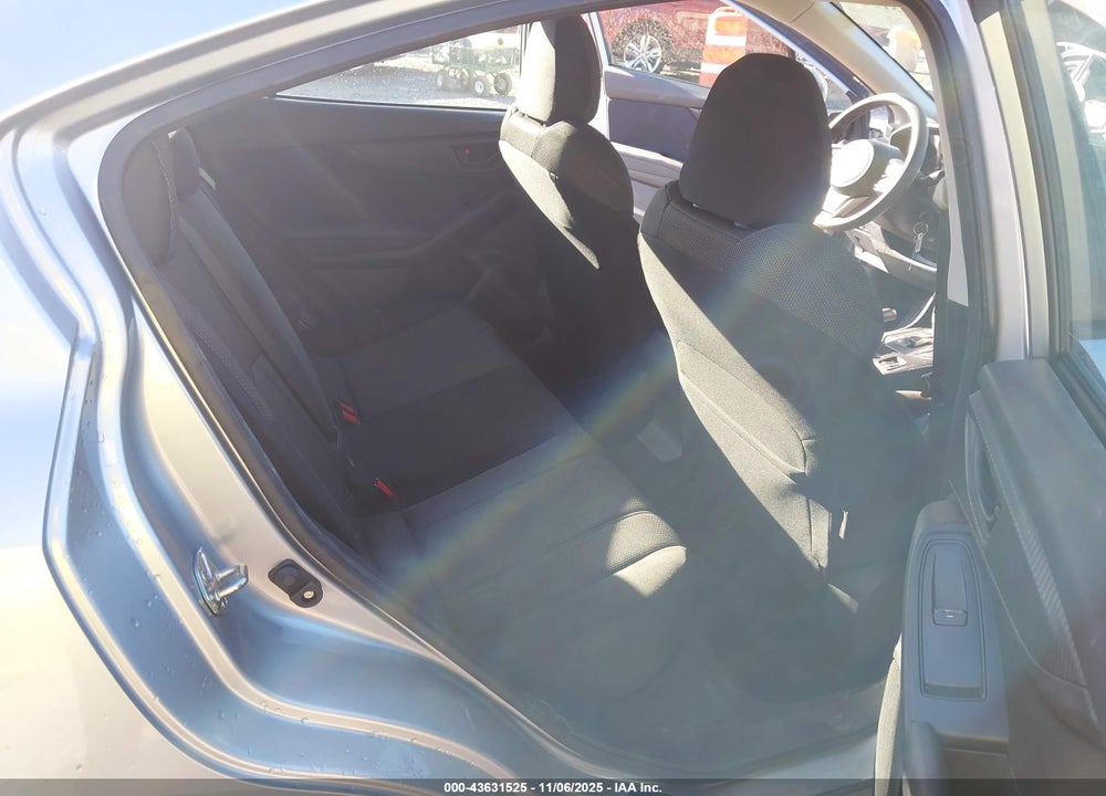 2018 SUBARU IMPREZA 2.0I PREMIUM VIN: 4S3GKAB63J3608238