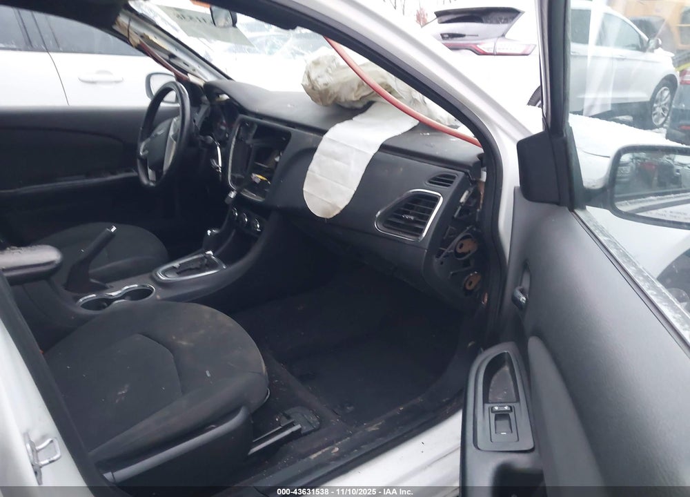 2012 CHRYSLER 200 TOURING VIN: 1C3CCBBB2CN160648