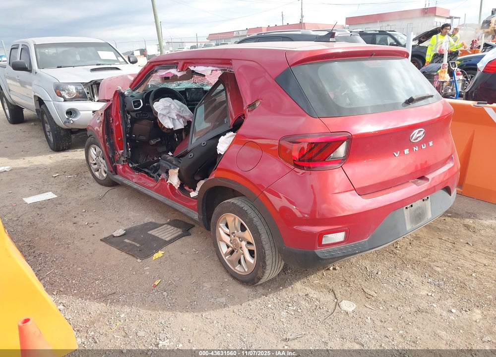 2021 HYUNDAI VENUE SE VIN: KMHRB8A37MU070419