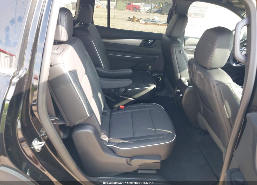 2026 BUICK ENCLAVE PREFERRED VIN: 5GAEVAKS7TJ153020