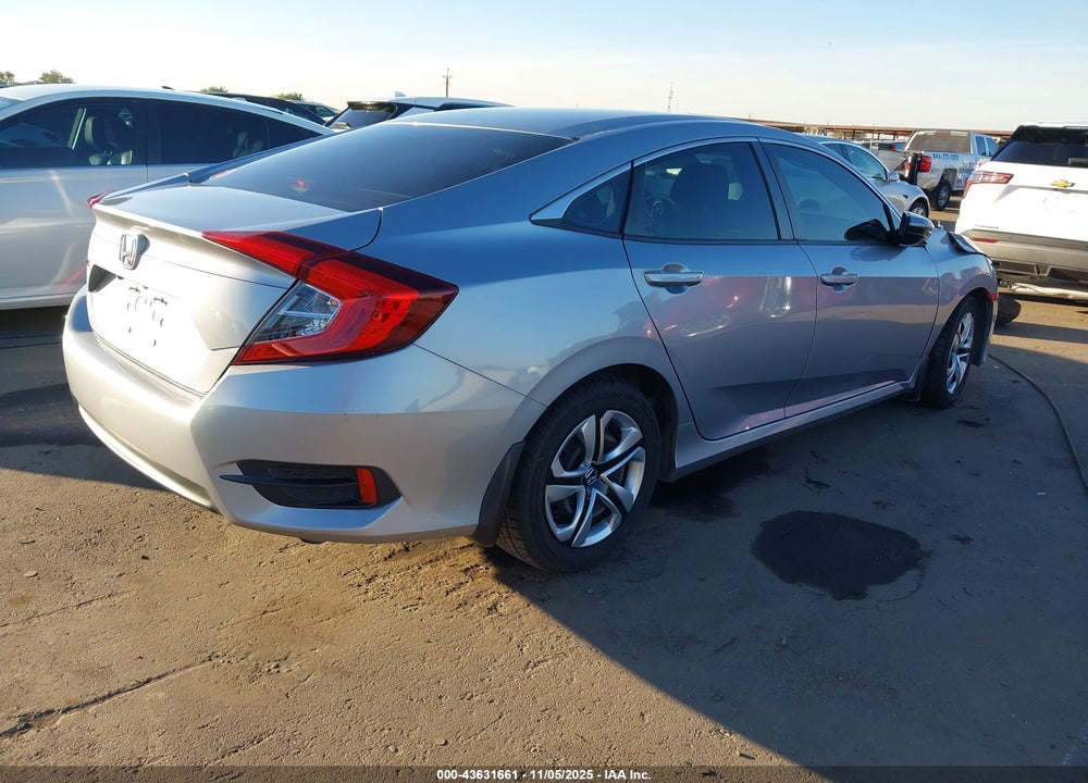 2018 HONDA CIVIC LX VIN: 2HGFC2F50JH557554