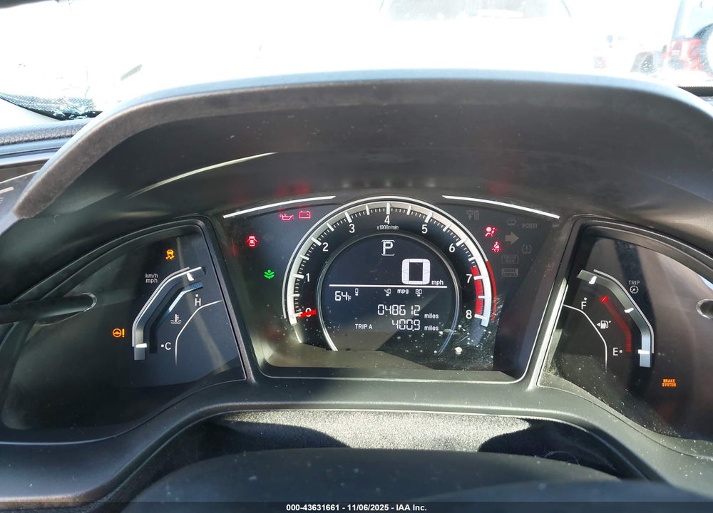 2018 HONDA CIVIC LX VIN: 2HGFC2F50JH557554