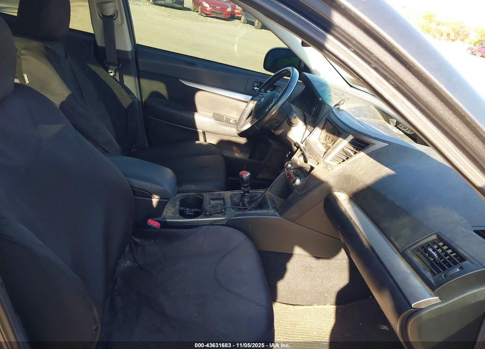 2011 SUBARU OUTBACK 2.5I PREMIUM VIN: 4S4BRBGC1B1400202