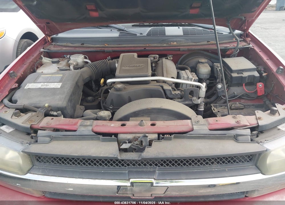 2003 CHEVROLET TRAILBLAZER EXT LT VIN: 1GNES16S236179259