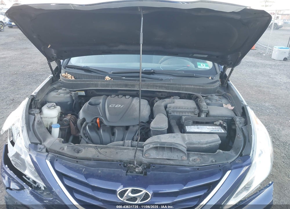 2013 HYUNDAI SONATA GLS VIN: 5NPEB4AC7DH527302