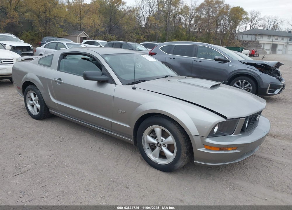 2008 FORD MUSTANG GT DELUXE/GT PREMIUM VIN: 1ZVHT82H185153025
