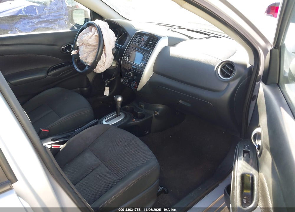 2017 NISSAN VERSA VIN: 3N1CN7AP8HL831086