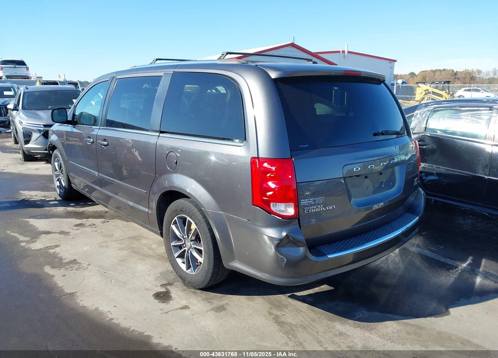2017 DODGE GRAND CARAVAN SXT VIN: 2C4RDGCG9HR712800