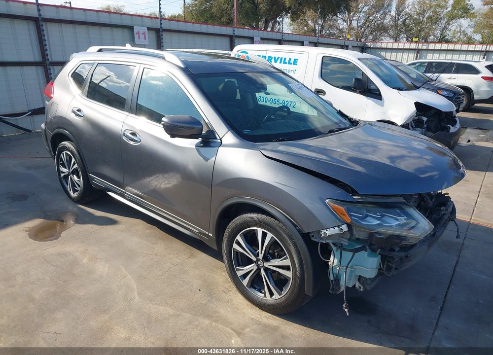 2017 NISSAN ROGUE SL VIN: 5N1AT2MTXHC870176