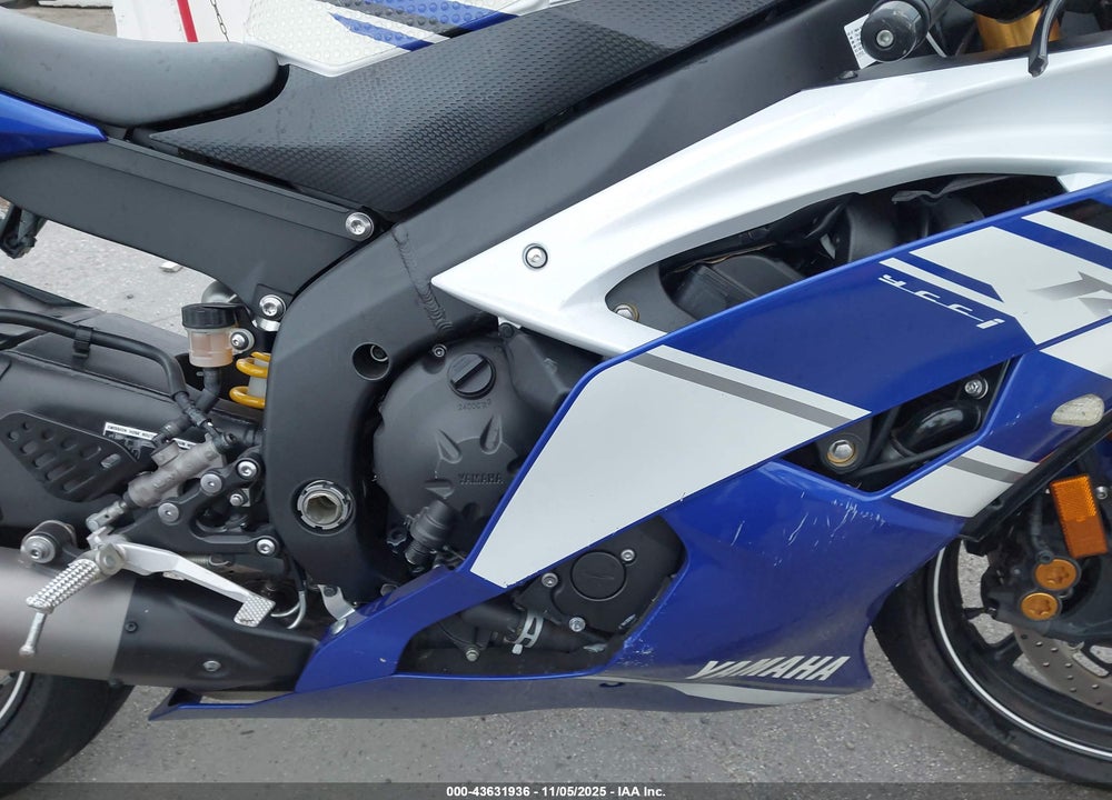 2014 YAMAHA YZFR6 C VIN: JYARJ16Y9EA007713